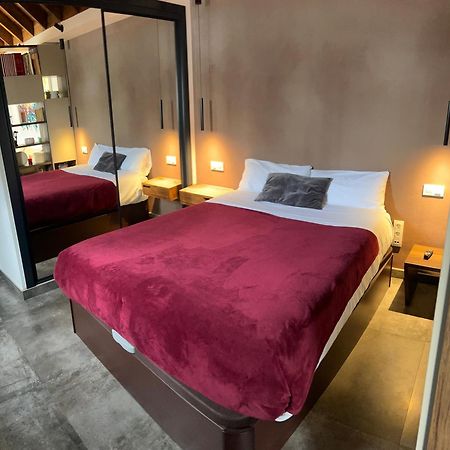 Komodo Gran Poder - Penthouse With Private Pool And Cozy Twin Bedroom Central Apartment Sevilla Kültér fotó