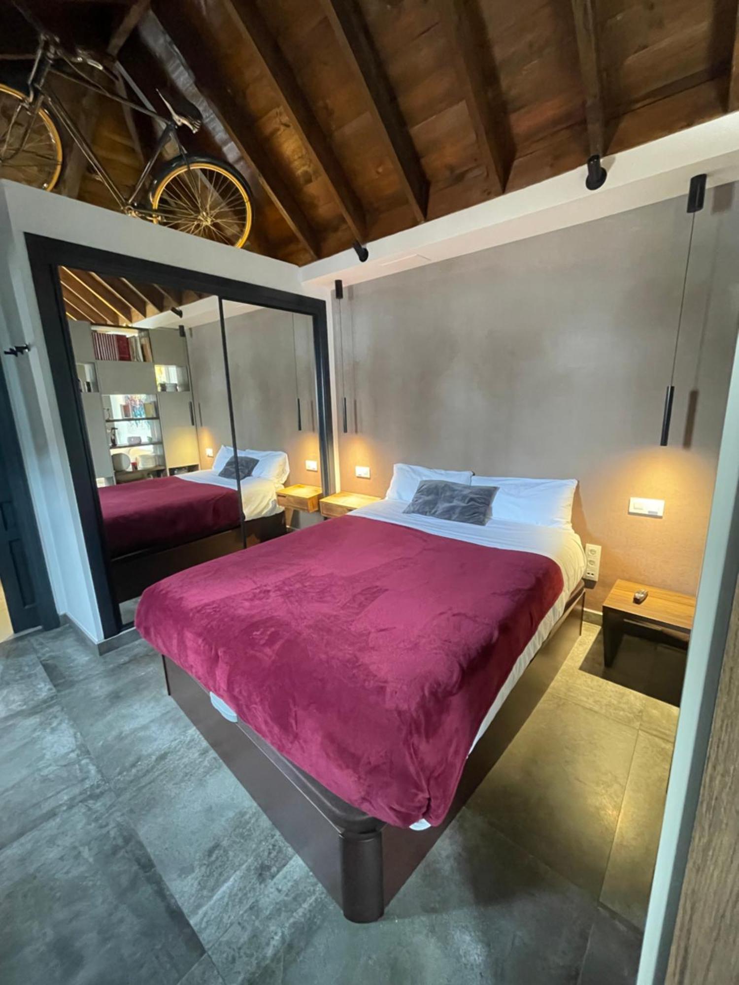 Komodo Gran Poder - Penthouse With Private Pool And Cozy Twin Bedroom Central Apartment Sevilla Kültér fotó