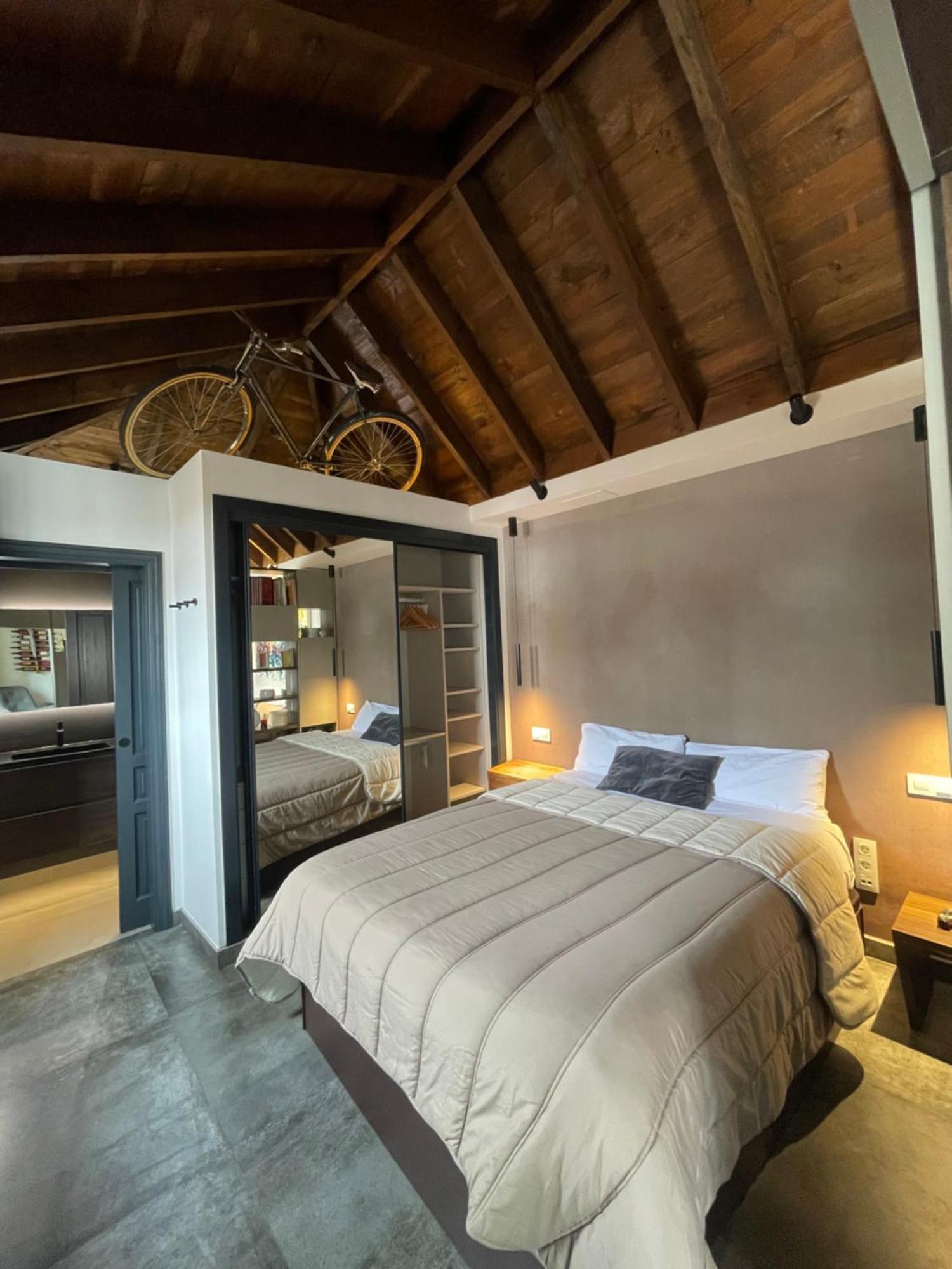 Komodo Gran Poder - Penthouse With Private Pool And Cozy Twin Bedroom Central Apartment Sevilla Kültér fotó