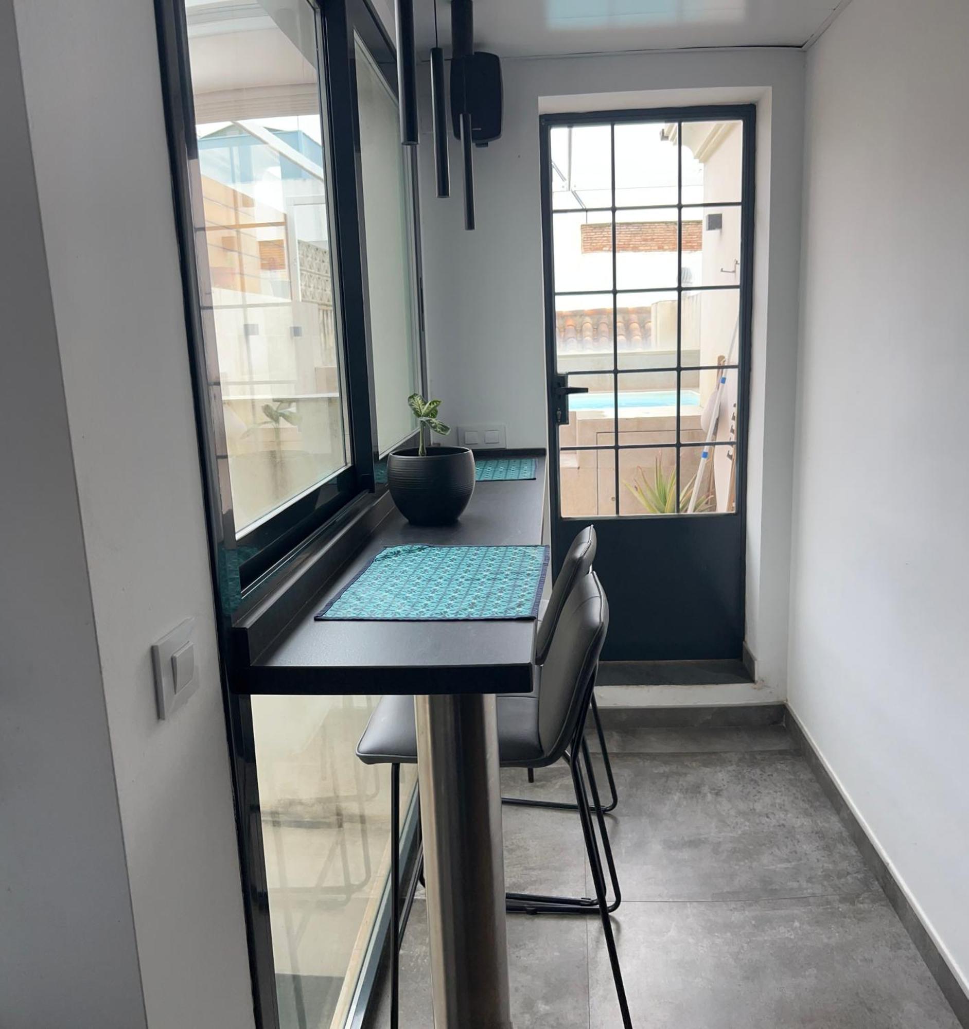 Komodo Gran Poder - Penthouse With Private Pool And Cozy Twin Bedroom Central Apartment Sevilla Kültér fotó